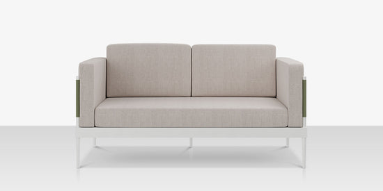 DecoScapes Oliver Loveseat