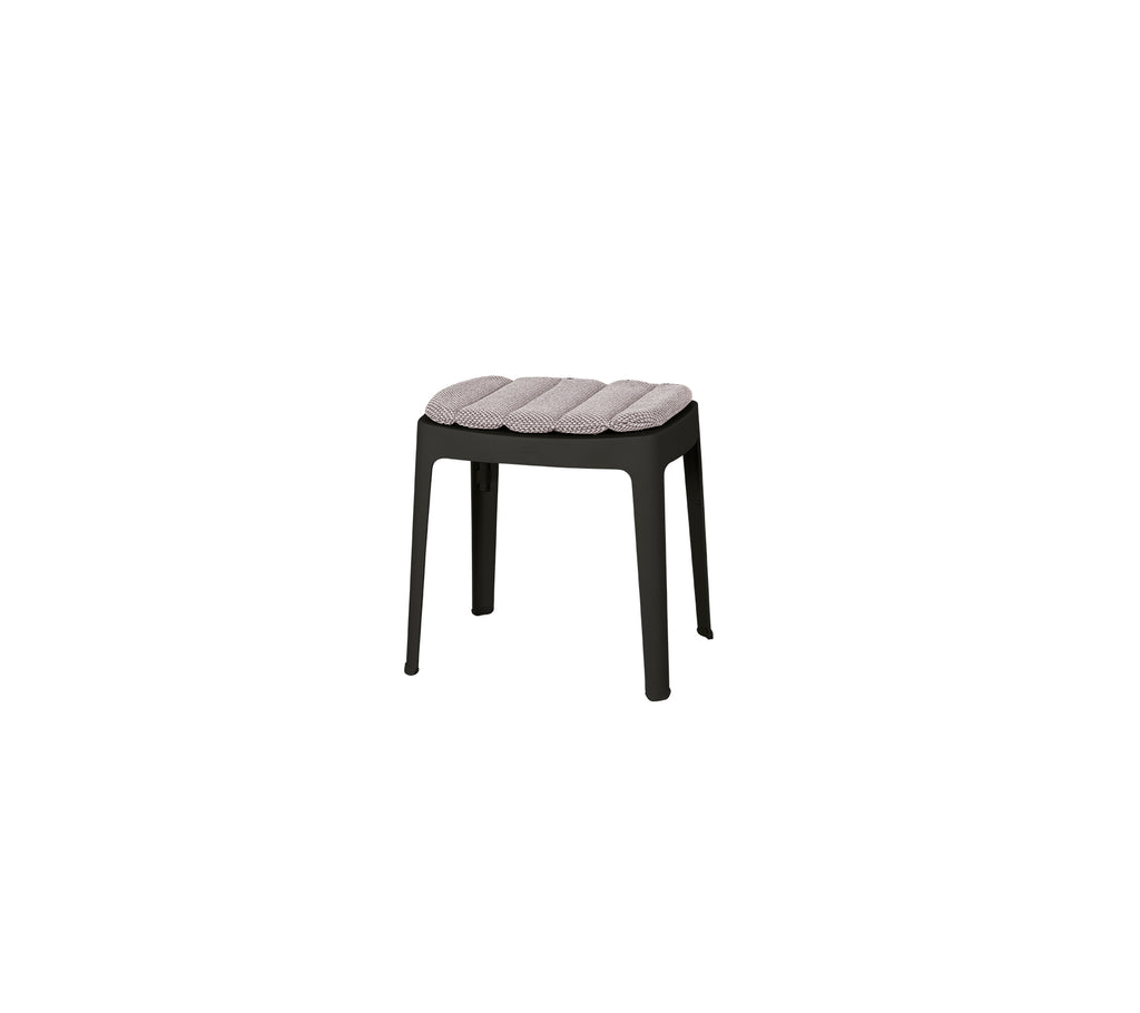 Cane-Line Cut Stool - Stackable