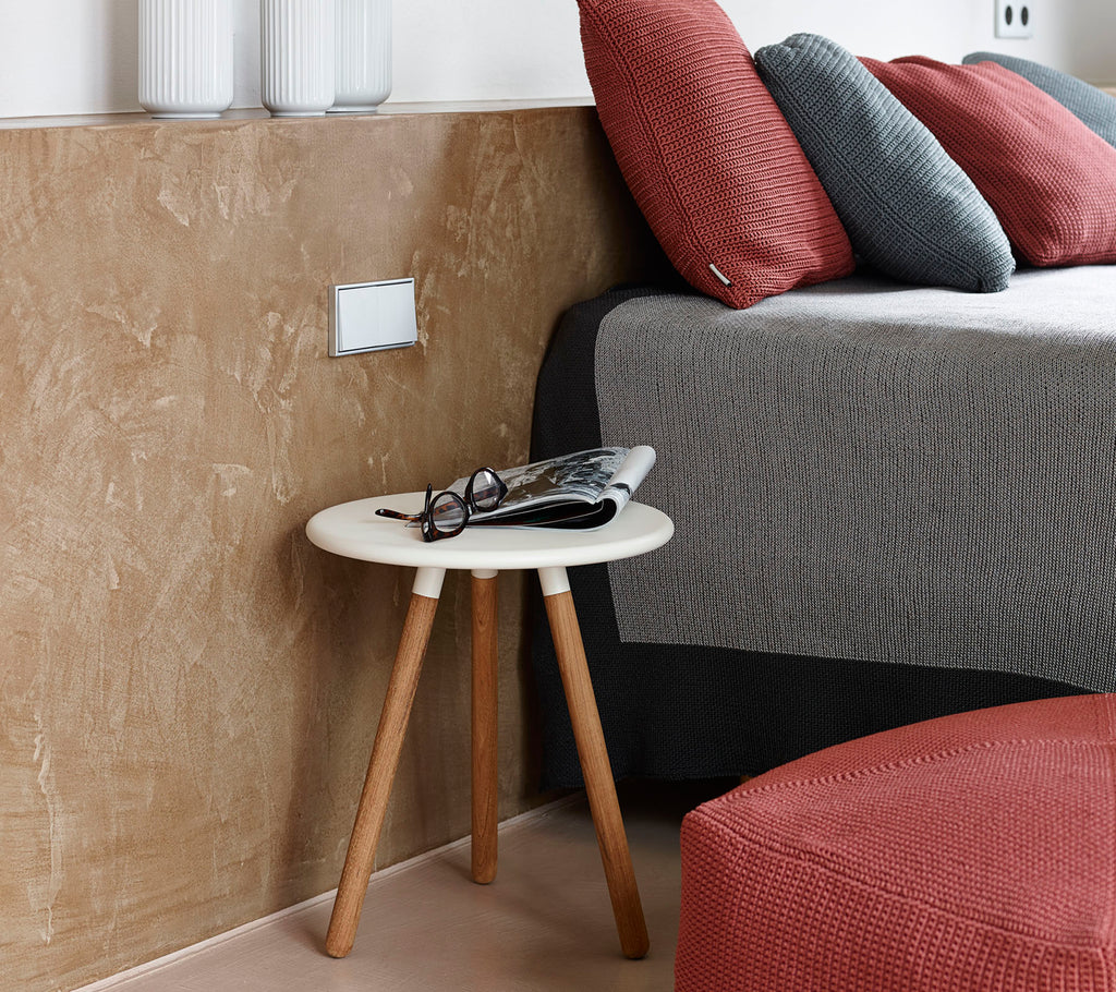 Cane-Line Area Table/Stool Teak Lava Grey / Aluminum