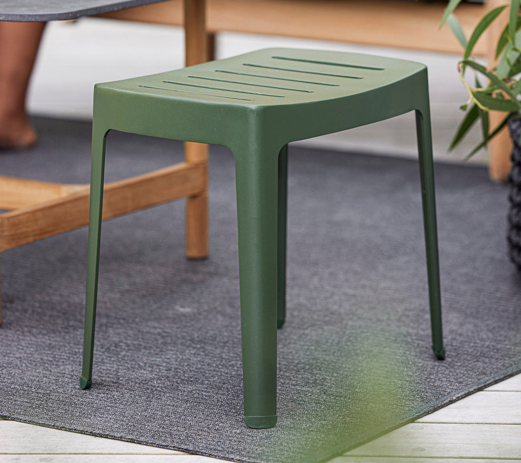 Cane-Line Cut Stool - Stackable