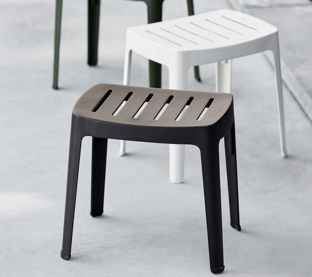 Cane-Line Cut Stool - Stackable
