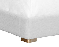 Sunpan Davina Bed in Ernst Silverstone - King